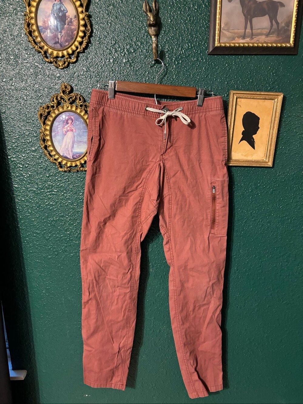 Vuori Pink Ripstop Pants Size Small
